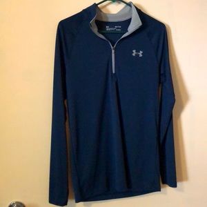 EUC Under Armour Heatgear pullover SM
